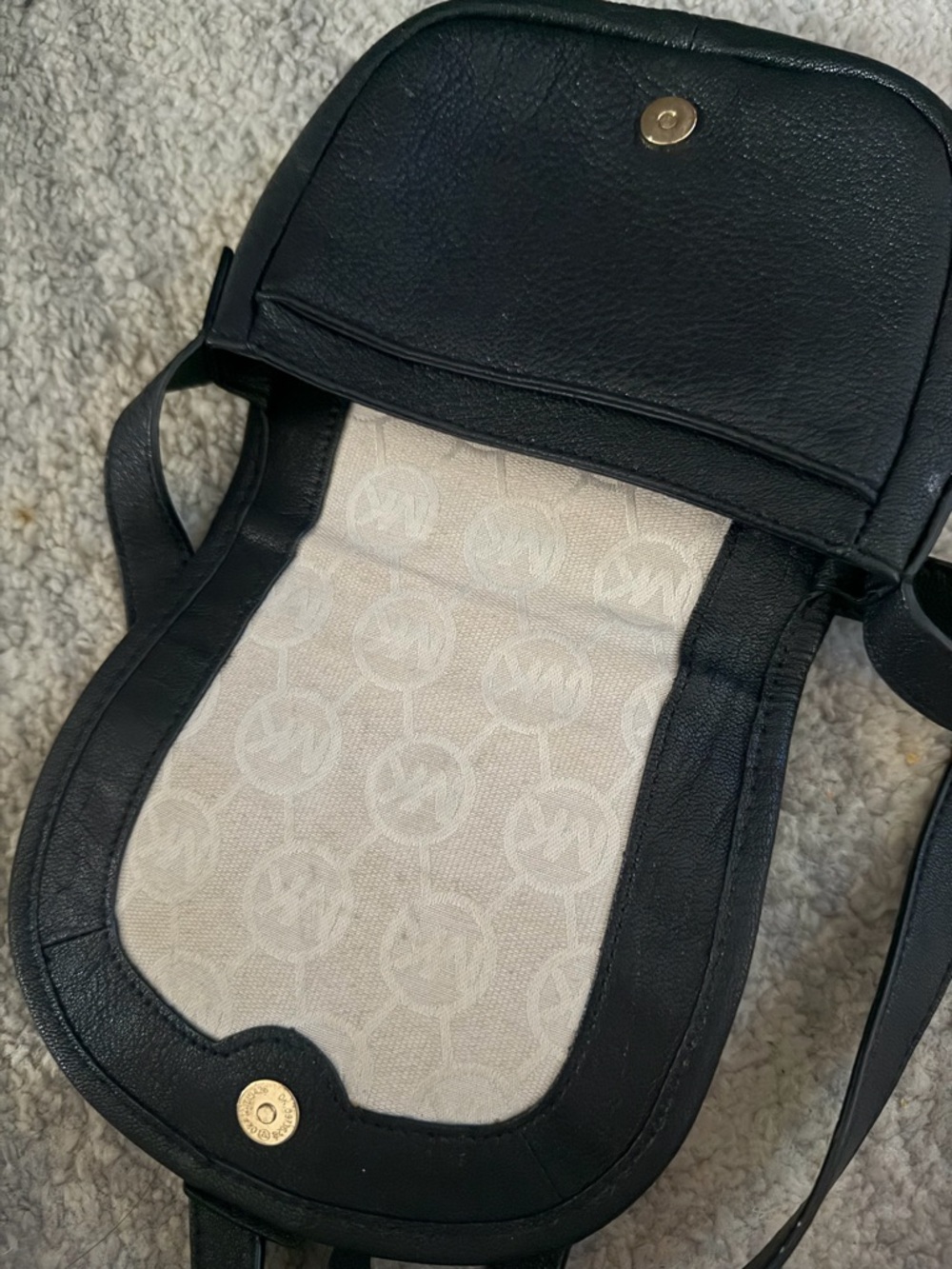 2 bags for the price of 1- Michael Kors Crossbody Bags - Gold Hardware - Picture 7 of 7